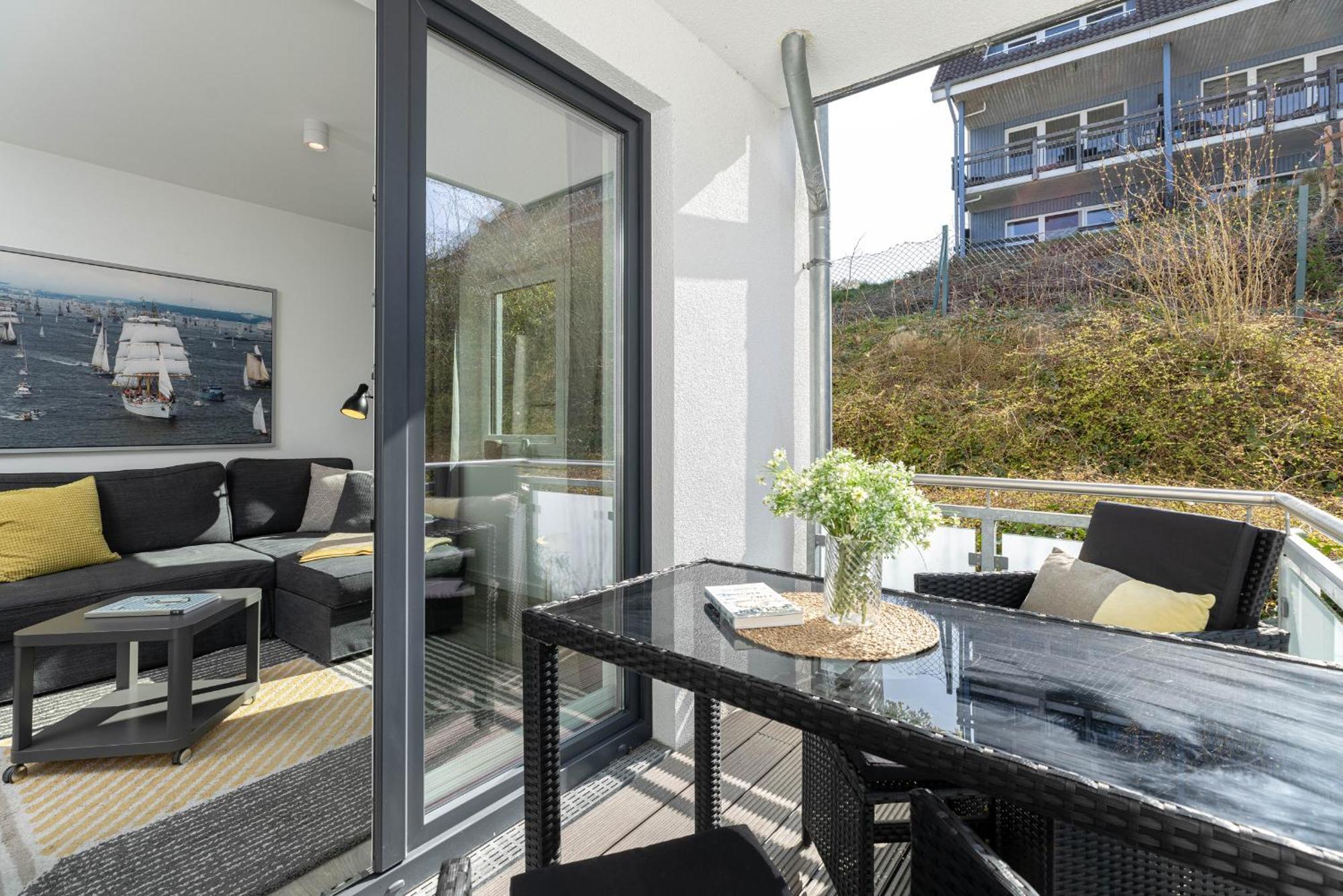 Ahoi Apartment Laboe Bagian luar foto